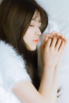 年轻性感妈妈